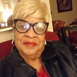 Meet your Posher, Renee